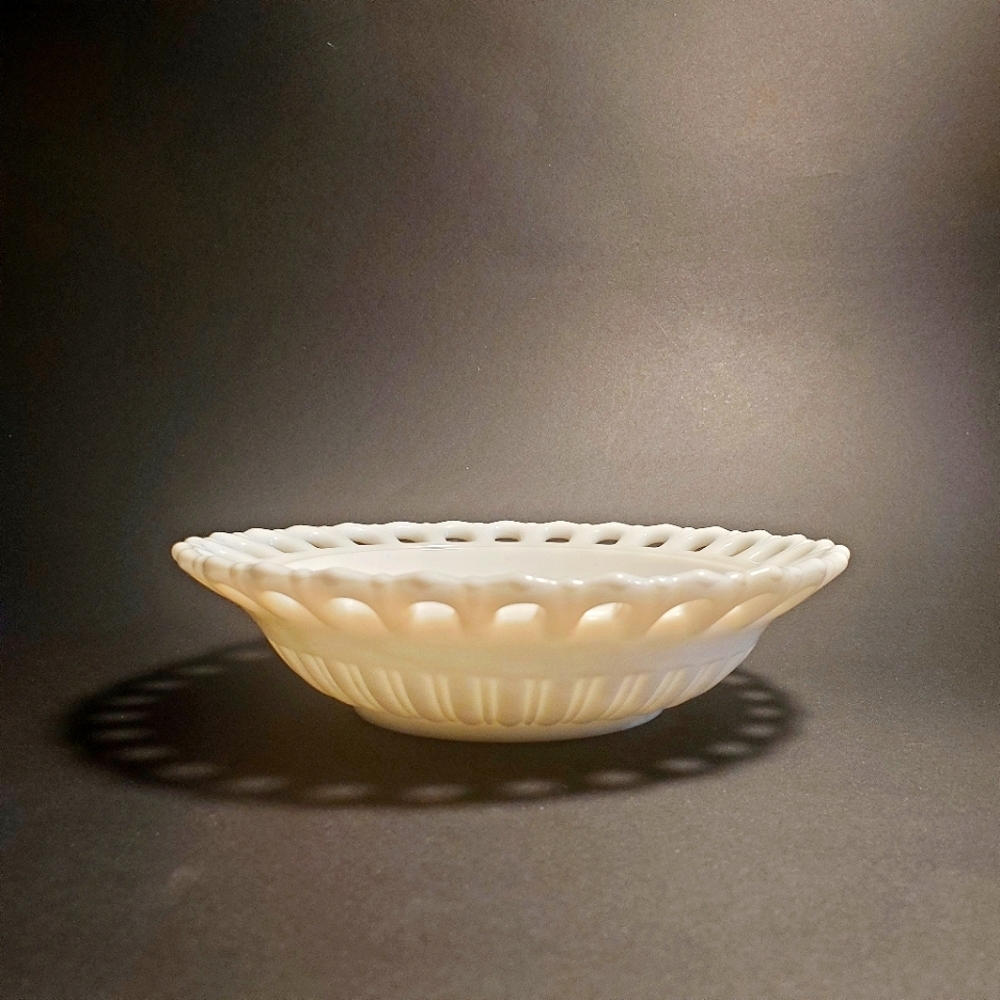 Vintage Fostoria Randolph Pattern Milk Glass Lace Edge Perforated Design Bowl